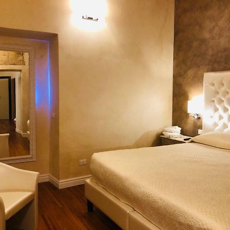 Luxury Apartment Frattina 34 Anelli Rome Bagian luar foto