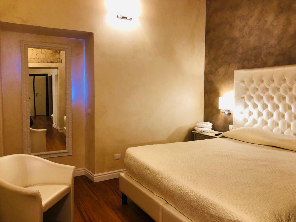 Luxury Apartment Frattina 34 Anelli Rome Bagian luar foto